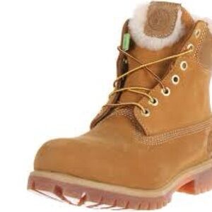 Timberland Men's Shearling Lined Tan Boots